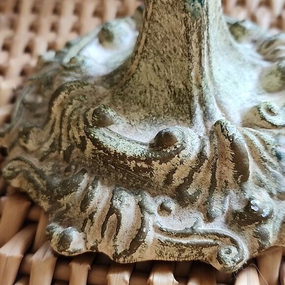 Vintage Distressed Metal Candleholder Cutwork Chalice with Felted Bottom - Picture 10 of 12